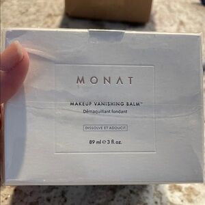 Monat makeup vanishing balm